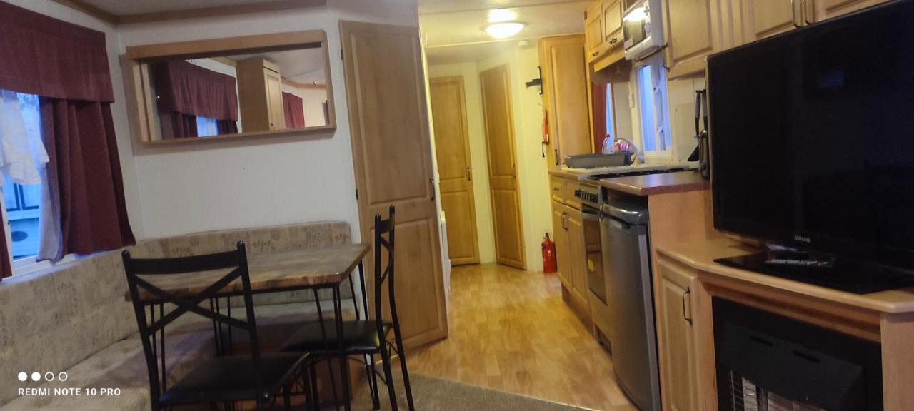 Beachside, Family-Friendly, Wifi, 6 Berth Caravan 19 In Ingoldmells Exterior photo