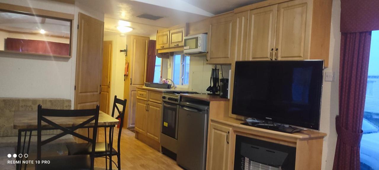 Beachside, Family-Friendly, Wifi, 6 Berth Caravan 19 In Ingoldmells Exterior photo